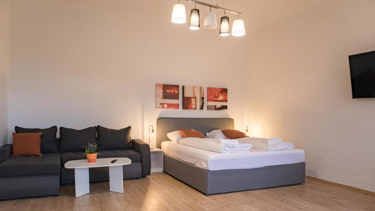 Roomy 2Br Apt. Near Akh -Perfect For Longstays Viena Exterior foto